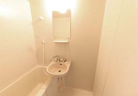 クロスロード北池田の浴室|日々の疲れを癒すお風呂付です