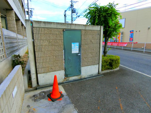 カーサ・ミガタの周辺