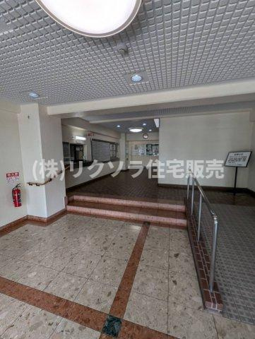 守口スカイハイツのエントランス|■物件内覧・資金計画相談・住宅ローン相談、リフォーム相談、お問合せ受付中■
※当日・翌日のご内覧、ご相談はお電話でのお問合せがスムーズです！