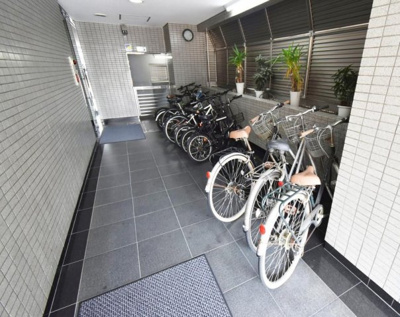 【その他共用部分】 | 目白ピアンタ | 室内自転車置き場で雨の日も安心♪