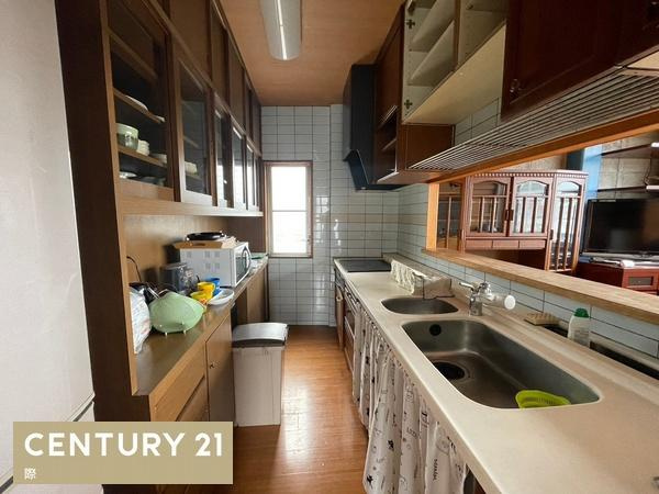 和歌山市延時　店舗付き住宅のキッチン