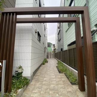 【エントランス】