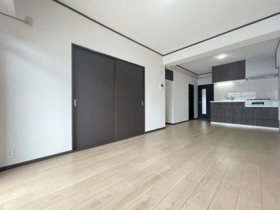 【居間・リビング】 | 高槻ビューハイツ