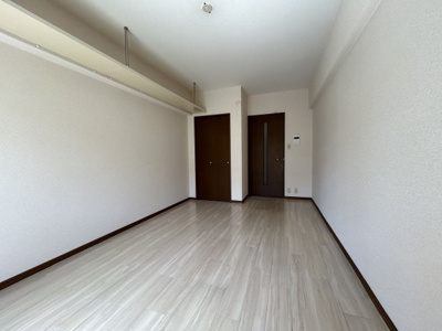 【収納】 | エクセレンス城南 | 別号室の写真になります。現況優先。