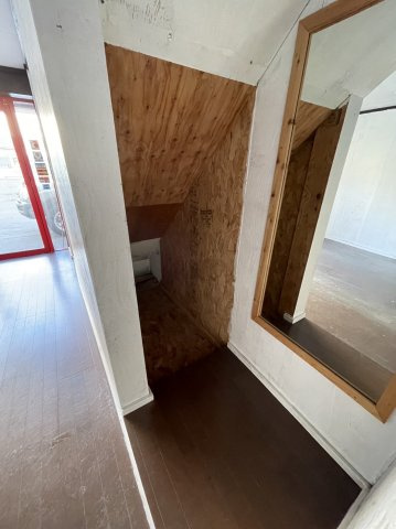 錦町山崎店舗Bの内装