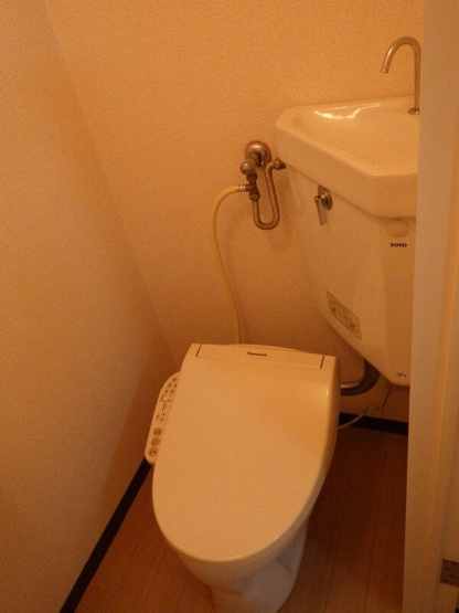 【トイレ】 | 秀和警固レジデンス | 別号室の写真になります。現況優先。