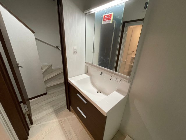 梅津罧原町の独立洗面台