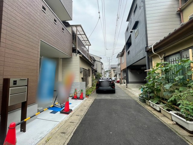 梅津罧原町の前面道路含む現地写真