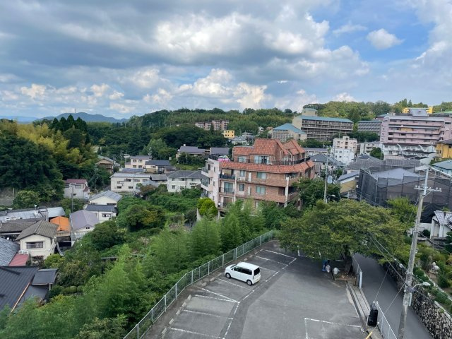 「有馬温泉」有馬町保養所の展望|屋上からは有馬の町並みを見渡すことができます。