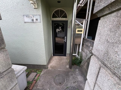 【エントランス】 | ラピュタ萩原