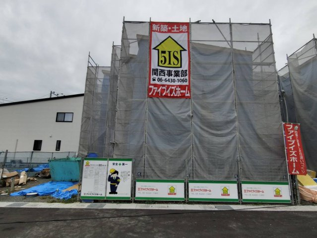 明石市大久保町八木　新築一戸建　第2期2号棟のエントランス|弊社独自で毎月５組限定「人気オプション３点パック」カーポート・バルコニー・ウッドデッキを１万円で取付