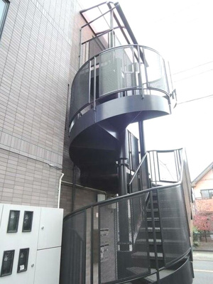 【その他共用部分】 | マ・メゾンルミエール　※6/28内見開始 | 階段を上がって2階です(^^)/