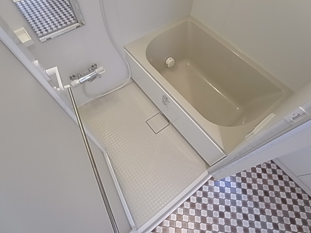 神戸市兵庫区湊町４丁目の賃貸マンションの浴室