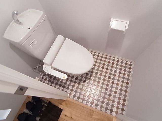 神戸市兵庫区湊町４丁目の賃貸マンションのトイレ|ウォッシュレット付トイレ