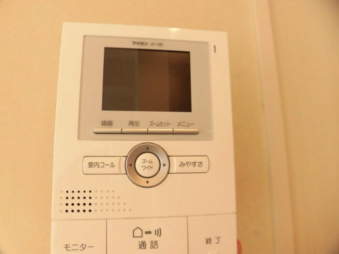 ブライトコート花繰 B棟のセキュリティ|B102 TVインターホン