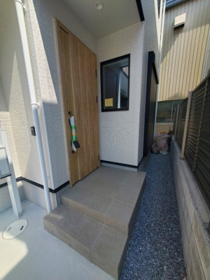 【玄関】 | グランソフィア川口東領家