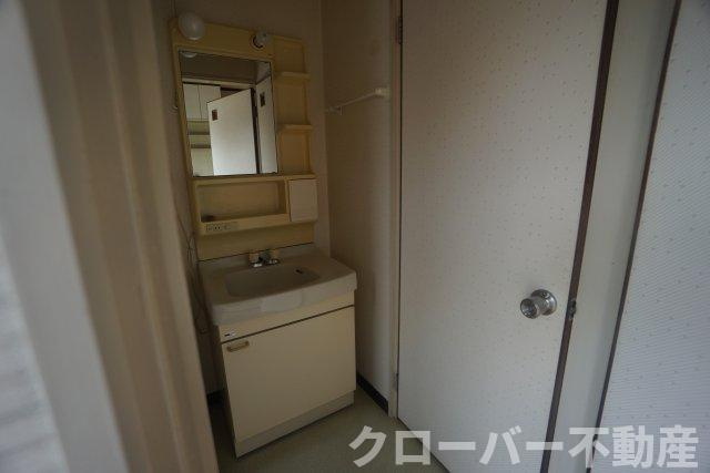 コーポサンライズの洗面所