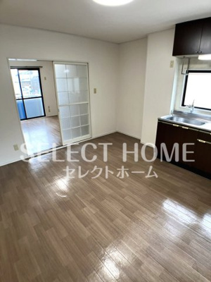 【居間・リビング】 | レティシア幸田町 | ゆったり過ごせる居間です