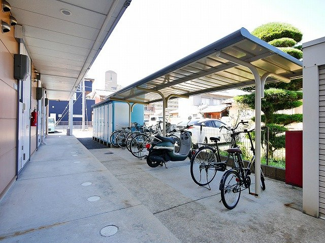 レオパレスＦｏｎｄ　Ｖｉｌｌａｇｅのその他共用部分|自転車置き場