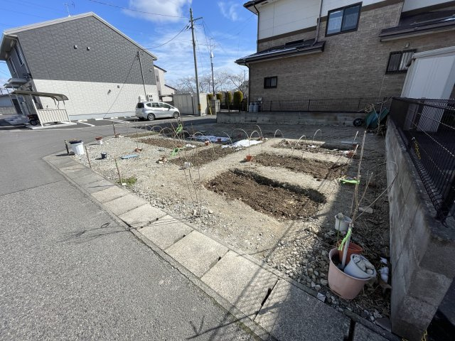 安積荒井宇2丁目　土地の周辺