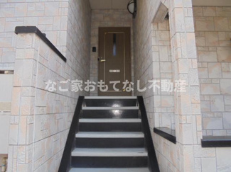 【エントランス】