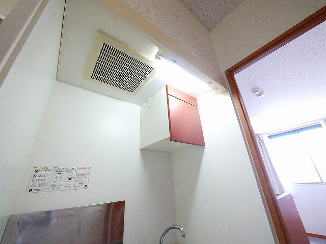 レオパレスブラッサム木津のキッチン|使いやすいキッチンです