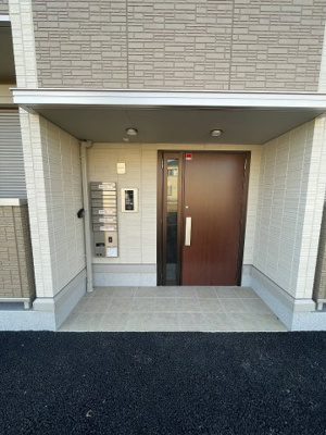 【エントランス】 | ウィステリア