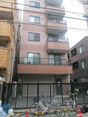 荒川区南千住３丁目のビル