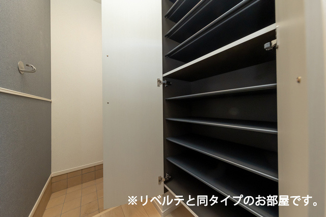 ベルフラワー博多のエントランス