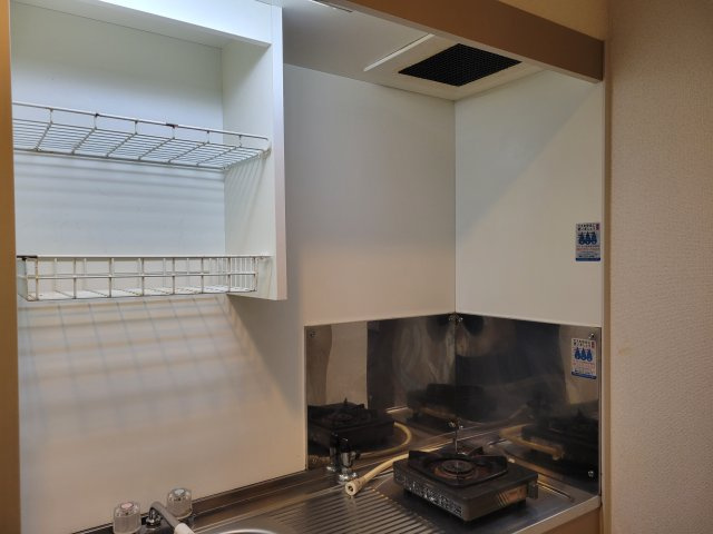 ユニバーシティ丸光の収納