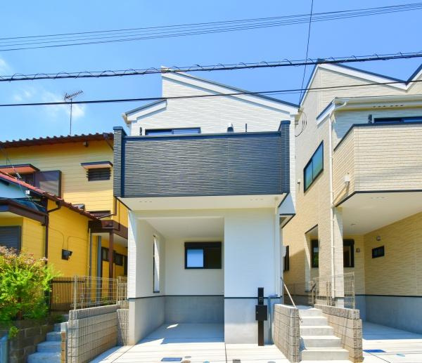 横浜市保土ケ谷区常盤台の新築一戸建の前面道路含む現地写真|陽当りの良さ、住環境を現地にてご確認下さい！
周辺環境も合わせてご案内させて頂きます！