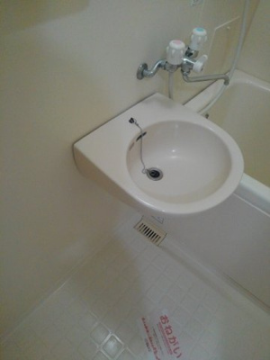 【洗面所】 | シ－サイド大淀 | ゆったりとスペースのある洗面所