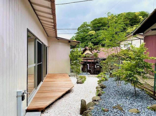 自然を満喫　開放感あふれる家の庭|庭