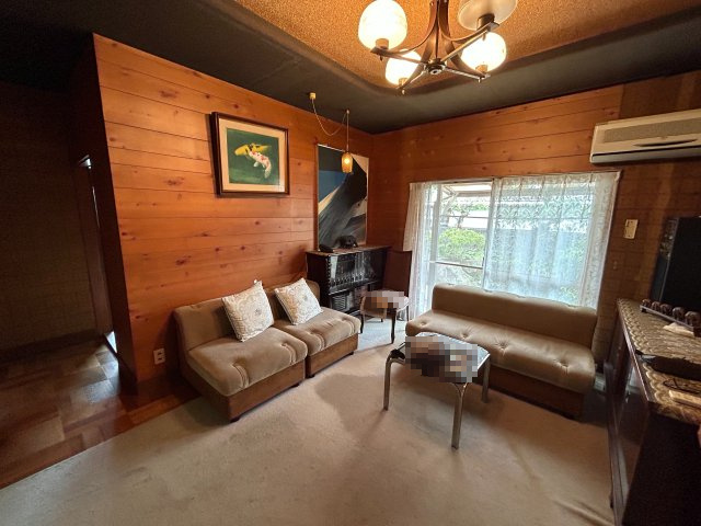 和歌山市和歌浦東2丁目・中古戸建・54587の居間・リビング