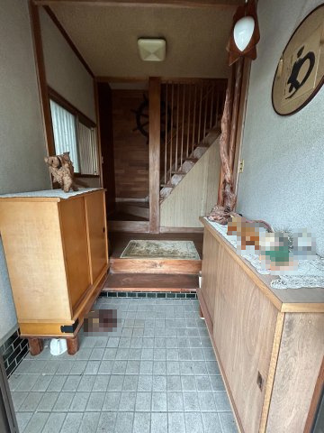 和歌山市和歌浦東2丁目・中古戸建・54587の玄関