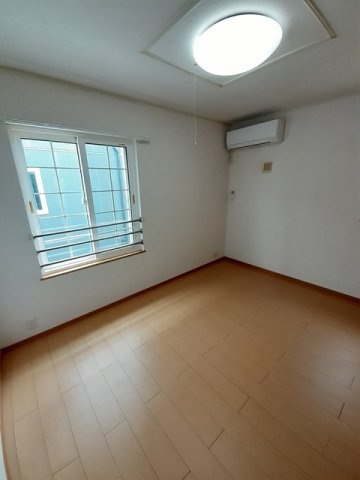 【内装】 | ＪＯＹＦＵＬ　ＨＯＵＳＥ | 過ごしやすい室内です