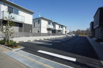 【駐車場】 | トミーガーデンＥ