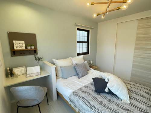 和泉市伯太町２丁目のハイツのロビー