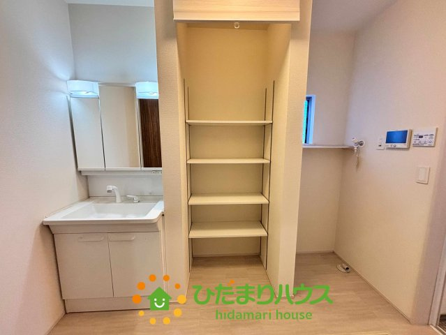 加須市南篠崎2丁目　中古一戸建て　の独立洗面台