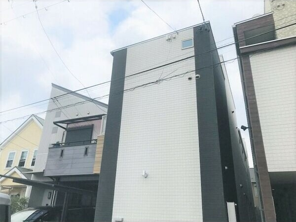 EMブランドール