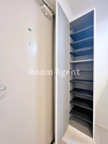 EMブランドールの玄関