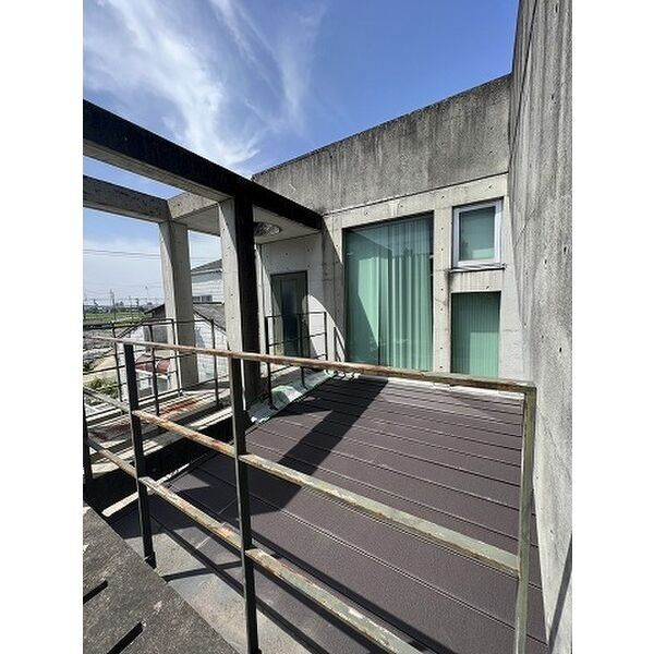 東境町　貸テナントの外観パース