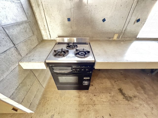 東境町　貸テナントのキッチン