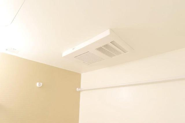 ＫＡ－ＺＵの設備|浴室換気乾燥機