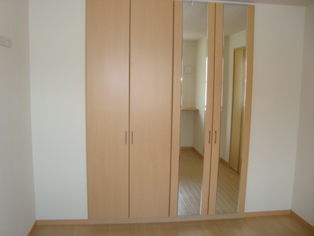 サンフォレスティ前泉の収納|クローゼット