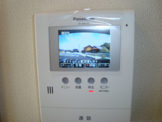 サンフォレスティ前泉の内装|カメラ付インターホン