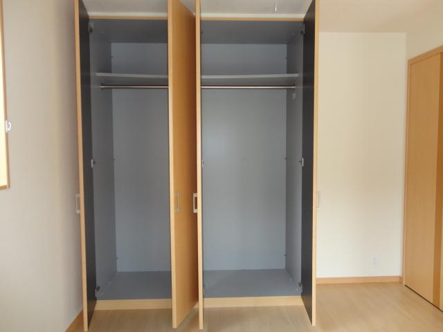 サンフォレスティ前泉の内装|室内