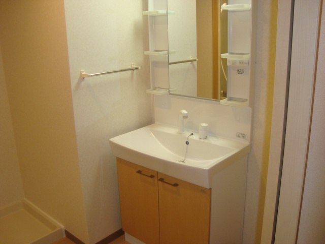 サンフォレスティ前泉の洗面所|洗髪洗面化粧台