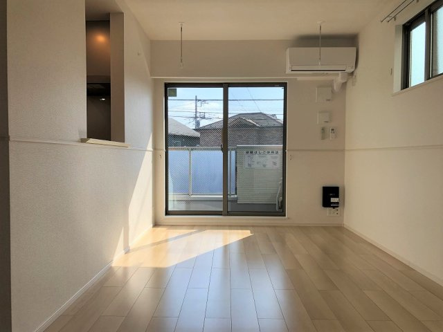 【居間・リビング】 | スプリングアイ