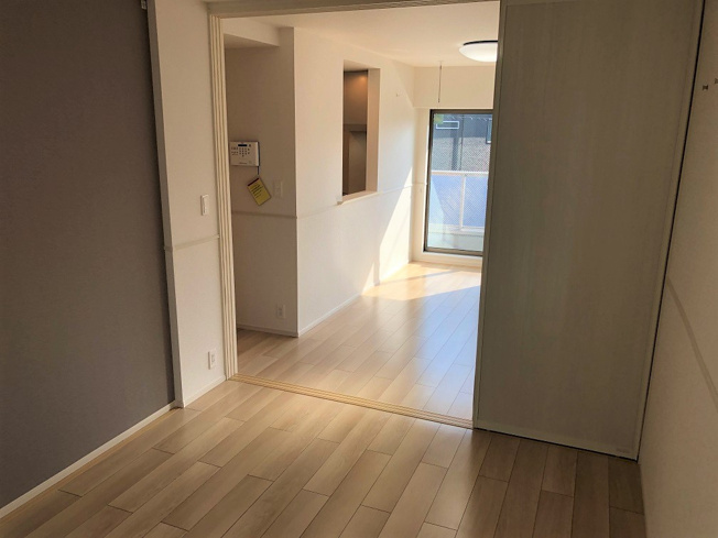 【寝室】 | スプリングアイ